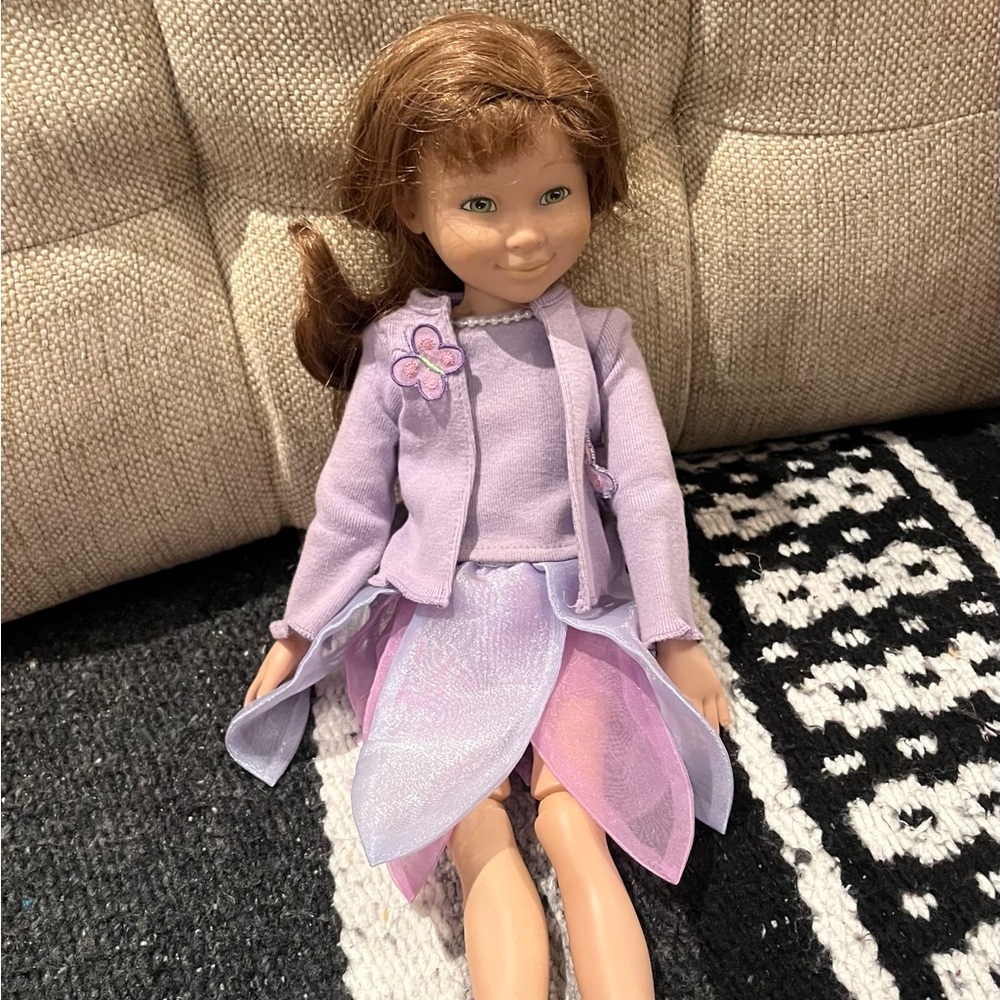 American girl hallie doll